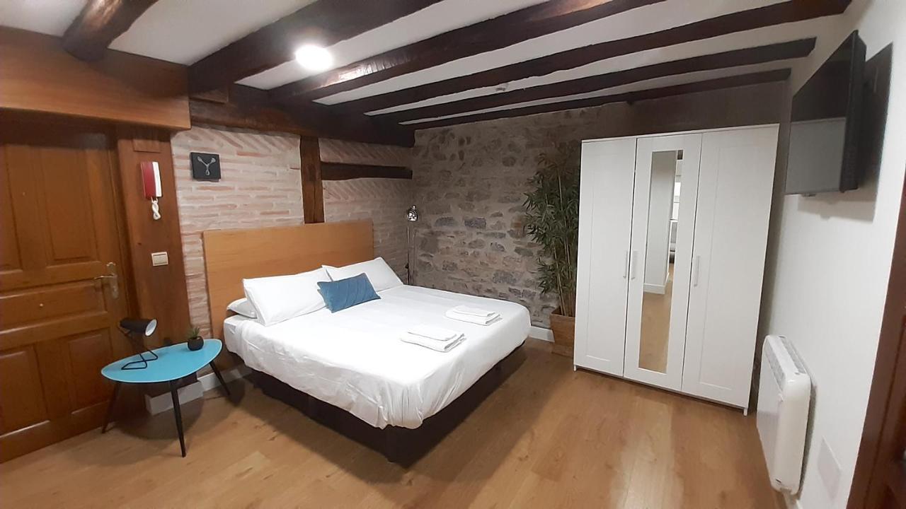 Luxury In Old Town Near Beach By Www,Sansebastianapartments,Es 산세바스티안 외부 사진